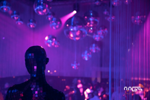 Mise en lumière et décoration d'un événement disco pour Lidl