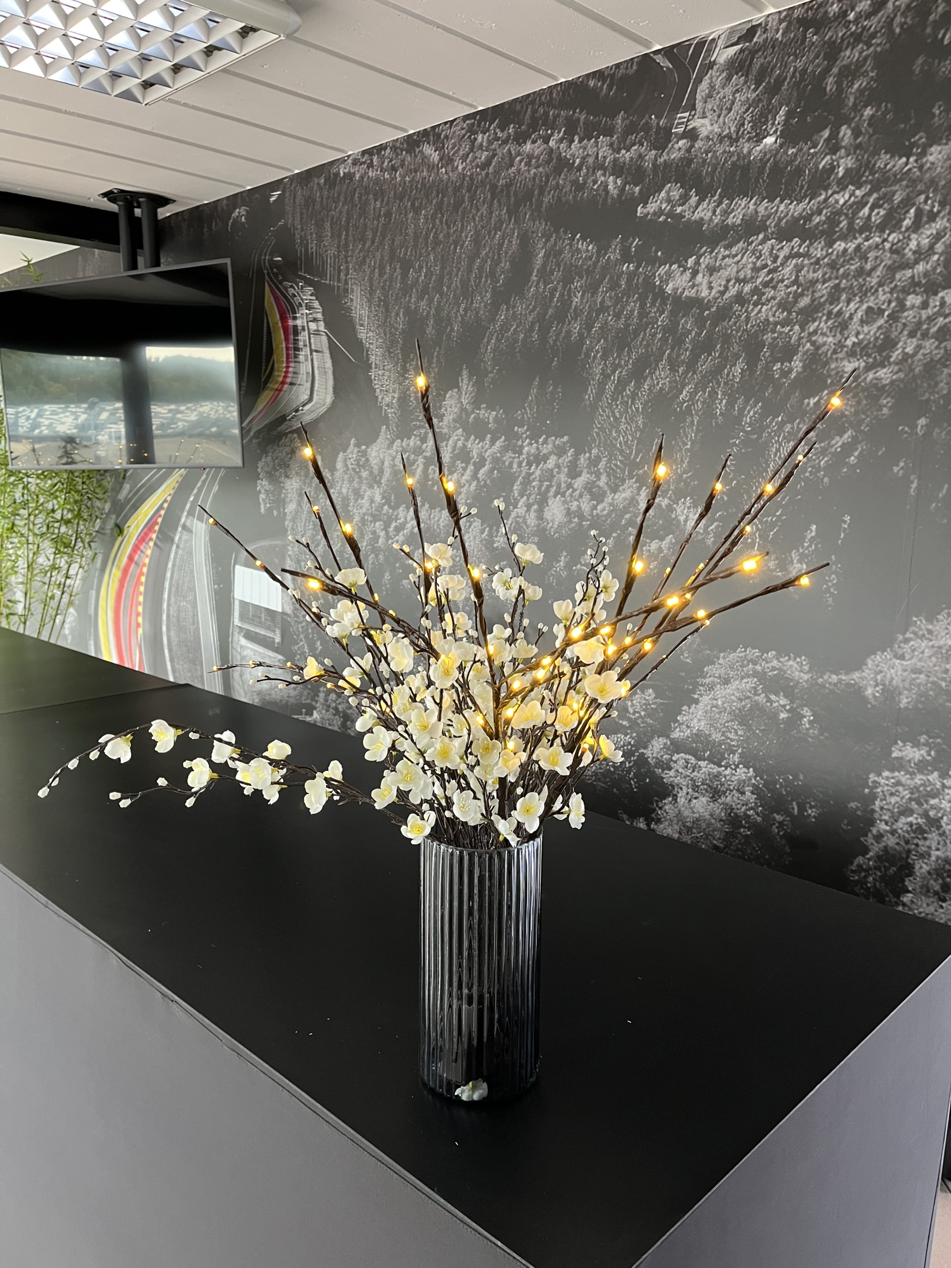 Vase transparent noir – Image 2